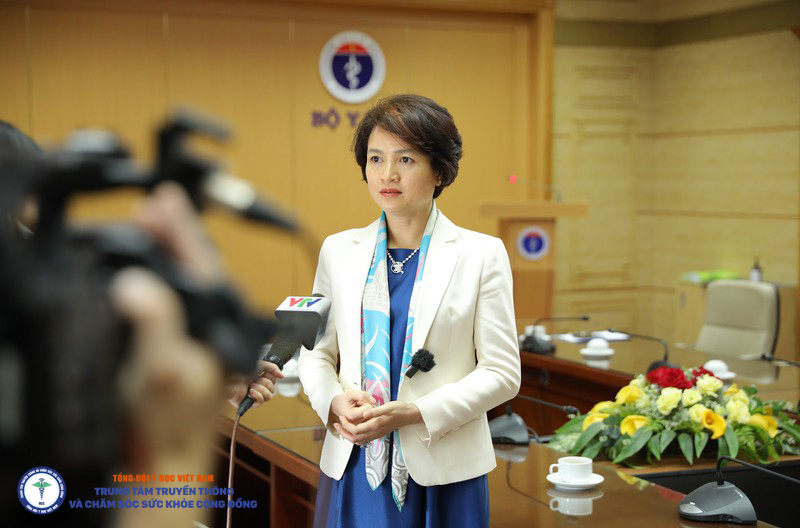  Bà Nguyễn Thị Hương Liên  - Phó Giám đốc Công ty Sao Thái Dương phát biểu